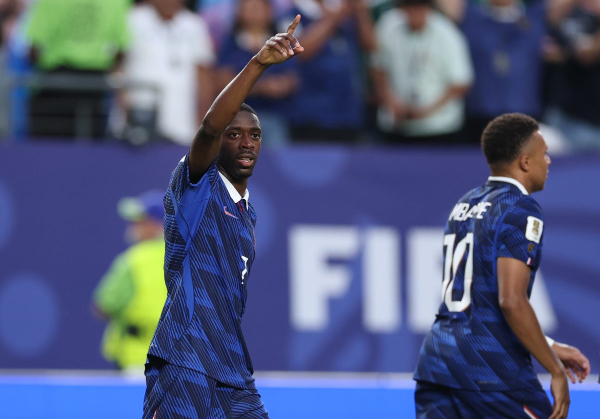 Didier Deschamps chváli výkon Ousmanea Dembélého proti Iraku: "Možno sa teraz zbavíte jeho prípadu."