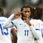 Didier Deschamps chváli „žiariaceho“ Michaela Oliseho po francúzskom hetriku