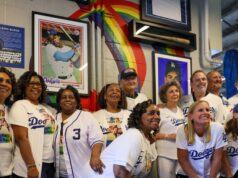 Dodgers preukazujú odvahu, ctia LGBTQ+ priekopníkov Glenna Burkea, Billyho Beana Dodgers preukazujú odvahu, ctia LGBTQ+ priekopníkov Glenna Burkea, Billyho Beana