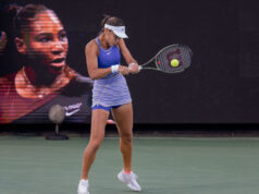 Emma Raducanu a Katie Boulter ustúpili v prospech Sereny Williamsovej v Queen’s Emma Raducanu a Katie Boulter ustúpili v prospech Sereny Williamsovej v Queen's