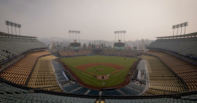 Emmet Sheehan bojuje v opare pri prvej prehre Dodgers po sebe od mája