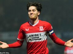 Everton je pripravený vrátiť sa k Haydenovi Hackneymu, Newcastle zintenzívni rozhovory o krídelníkovi Osasuny – a noví chlapci z Premier League Hull prenasleduje nového brankára: PRENOS WINDOW WATCH Hayden Hackney bol vyhlásený za hráča Championship sezóny