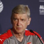 26. júla 2016; San Jose, CA, USA; Hlavný tréner Arsenalu Arsene Wenger počas spoločnej tlačovej konferencie MLS All Star Game vo Fairmont San Jose. Povinný kredit: Jerry Lai-Imagn Images