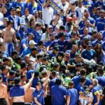 Torontská polícia a bosnianski fanúšikovia