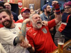 Fanúšikovia Anglicka prestali fajčiť po tom, čo si pred turnajom vybrali 13,50 £ za pivo svetový pohár