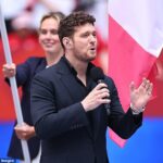 Kanadskí futbaloví fanúšikovia brutálne surovili Michaela Bubla za jeho slávnostné vystúpenie na majstrovstvách sveta