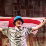 Fanúšikovia na Leicester Square pred finále Eura v roku 2021