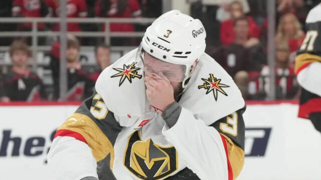 Gamble Johna Tortorellu zlyhá ako Hurricanes Stun Golden Knights v hre 2
