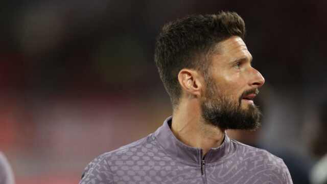 Giroud podpísal s Lille ročné predĺženie zmluvy
