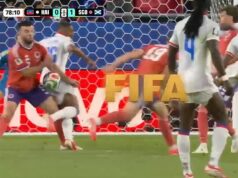 Haiti je rozzúrené po tom, čo VAR ignoruje DVE hádzanárske tvrdenia pri víťazstve škótskej skupiny C v Bostone Strela Bellegardeho v Bostone trafila do natiahnutej ruky Granta Hanleyho