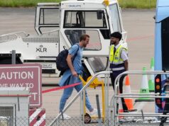 Harry Kane vyráža na svetový pohár a očakáva jednu vec, pokiaľ ide o Ameriku Angličan Harry Kane sa pripravuje nastúpiť do lietadla na letisku v Birminghame pred odletom tímu do Spojených štátov.