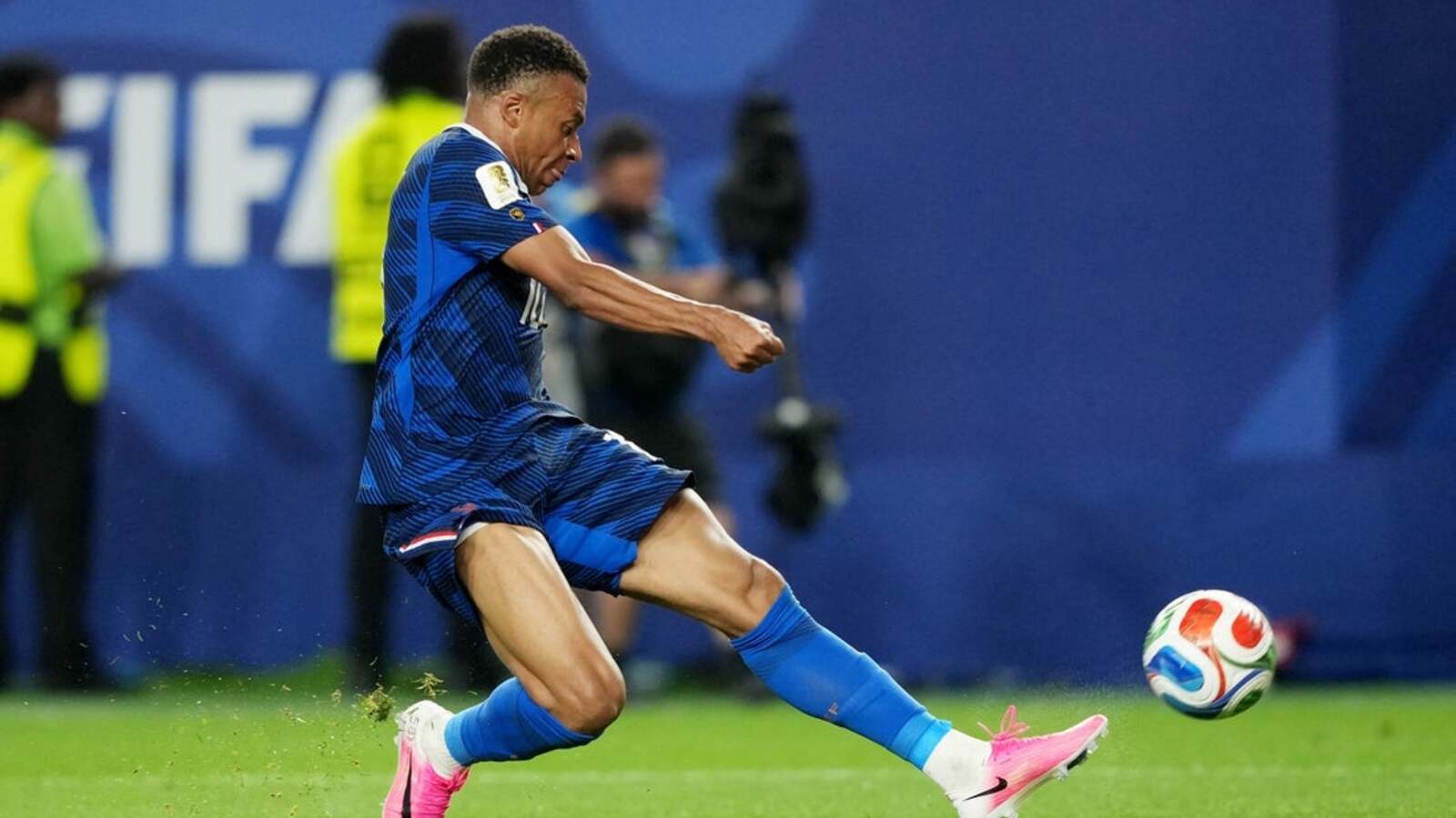 Hviezdni strelci sa stretnú s Francúzskom a Nórskom na čele skupiny I