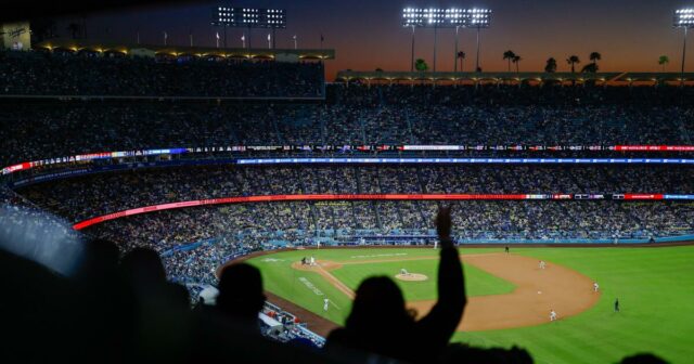 Ihrisko MLB: Výpadky TV sa skončia, ak hráči akceptujú platový strop

