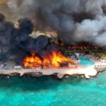 Inferno sa prediera plážovým rezortom Dominikánskej republiky | Newsfeed