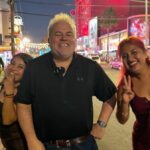 Muž Daily Star Jerry Lawton v meste hriechu Tijuana - kam prúdi Irán a odchádzajú