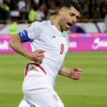 Iránska hviezda Mehdi Taremi hovorí, že imigračná politika USA zmenila „atmosféru“ majstrovstiev sveta