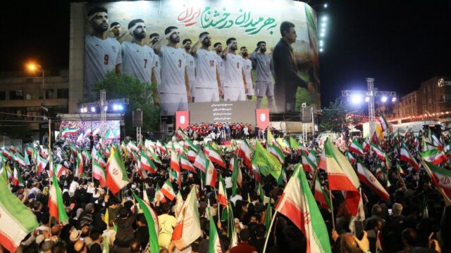 Iránske IRGC používajú futbalový systém na špehovanie občanov, hlásia obvinenia
