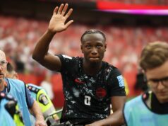 Ismaël Koné utrpel desivé zranenie nohy pri víťazstve Kanady 6:0 na Svetovom pohári Ismaël Koné utrpel desivé zranenie nohy pri víťazstve Kanady 6:0 na Svetovom pohári