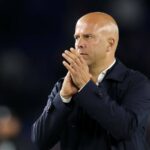Jaap Stam zdieľa svoj verdikt nad rozhodnutím Liverpoolu vyhodiť Arneho Slotu
