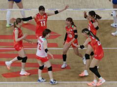 Japonsko zostáva bez prehry 5:0, odvracia Srbsko Japonsko v akcii vs Srbsko počas VNL Women's Week 2 vo Philsports Arene.