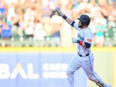 Jazdecká sila Streaking Mariners sa dostáva do finále série vs. Mets 2. júna 2026; Seattle, Washington, USA; Prvý základný hráč Seattle Mariners Patrick Wisdom (35) vedie základňu po tom, čo počas druhej zmeny v T-Mobile Parku zasiahol 2-krát homerun proti New York Mets. Povinný kredit: Steven Bisig-Imagn Images