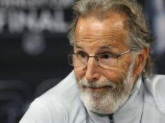 John Tortorella sa stal hlavným trénerom Golden Knights 4. júna 2026; Raleigh, Severná Karolína, USA; Vegas Golden Knights John Tortorella počas tlačovej konferencie po zápase po prehre s Carolinou Hurricanes v druhom zápase finále Stanley Cupu 2026 v Lenovo Center. Povinný kredit: Nathan Ray Seebeck-Imagn Images