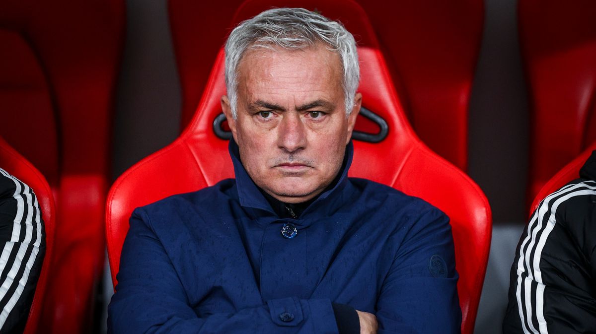 Novým trénerom Realu Madrid bol vymenovaný José Mourinho