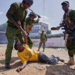 Kenská polícia zasiahla proti protestu proti americkému centru Ebola v Nanyuki | EbolaNews