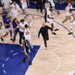Knicks vymazali 29-bodové manko, porazili Spurs a dostali sa do vedenia 3:1 vo finále NBA