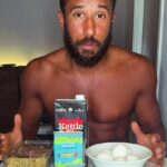 Andros Townsend nechal ľudí, ktorí bojovali s jeho diétou, na komentátorskej povinnosti v Mexiku