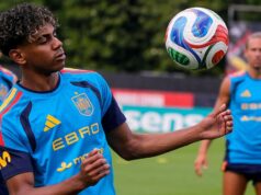 Lamine Yamal sa pred prvými majstrovstvami sveta vo futbale zameral na to, aby som bol „sám sebou“, nie ďalším Messim Lamine Yamal sa pred prvými majstrovstvami sveta vo futbale zameral na to, aby som bol „sám sebou“, nie ďalším Messim
