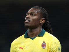 Leao podpísal zmluvu s Whartonom a prestup Stones – prvé tri posily Xabiho Alonsa v Chelsea Rafael Leao