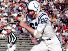 Legenda Colts Raymond Berry, široký prijímač Siene slávy, zomrel vo veku 93 rokov Legenda Colts Raymond Berry, široký prijímač Siene slávy, zomrel vo veku 93 rokov
