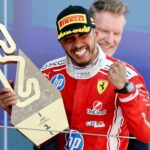 Lewis Hamilton vyhral prvé preteky F1 s Ferrari v Barcelone | Novinky z motoristického športu