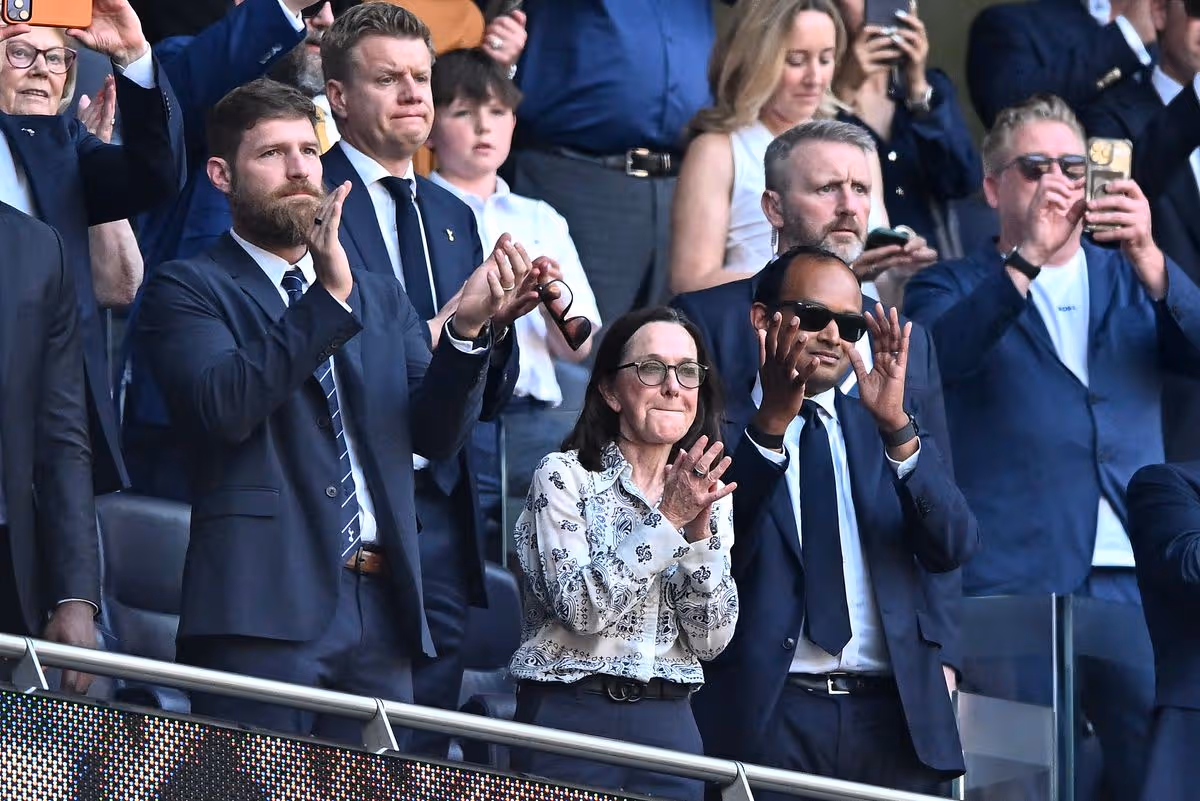 Nick Beucher, Johan Lange, Vivienne Lewis a Vinai Venkatesham musia zabezpečiť, aby v budúcnosti existoval oveľa lepší Tottenham Hotspur.