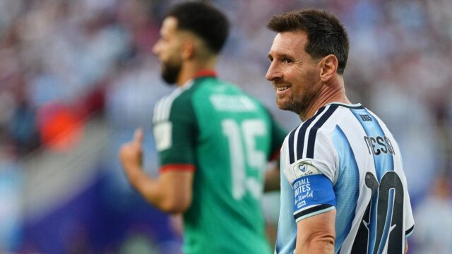 Lionel Messi hetrikom vyrovnal rekord Svetového pohára vo víťazstve Argentíny Lionel Messi hetrikom vyrovnal rekord Svetového pohára vo víťazstve Argentíny