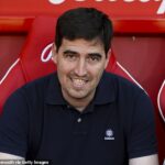 Liverpool uzavrel ústnu dohodu s Andonim Iraolom (na obrázku), že sa stane ich novým hlavným trénerom