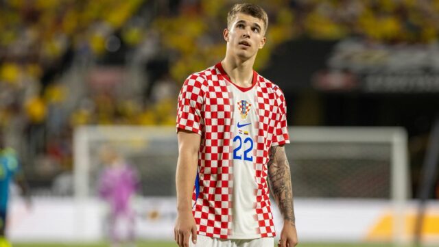 Luka Vuskovič dáva agentovi jasné pokyny počas rozhovorov o prestupe Obranca Tottenhamu Luka Vuskovič chce všetky prestupové rozhovory odložiť až po majstrovstvách sveta a jeho medzinárodných záväzkoch s Chorvátskom