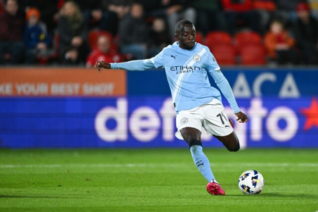 Mahamadou Sangaré z Manchestru City spojený s prestupom do Ligue 1
