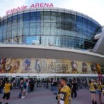 24. mája 2026; Las Vegas, Nevada, USA; Celkový pohľad na štadión pred zápasom medzi Vegas Golden Knights a Colorado Avalanche v treťom zápase finále Západnej konferencie play-off o Stanley Cup 2026 v T-Mobile Arene. Povinný kredit: Stephen R. Sylvanie-Imagn Images
