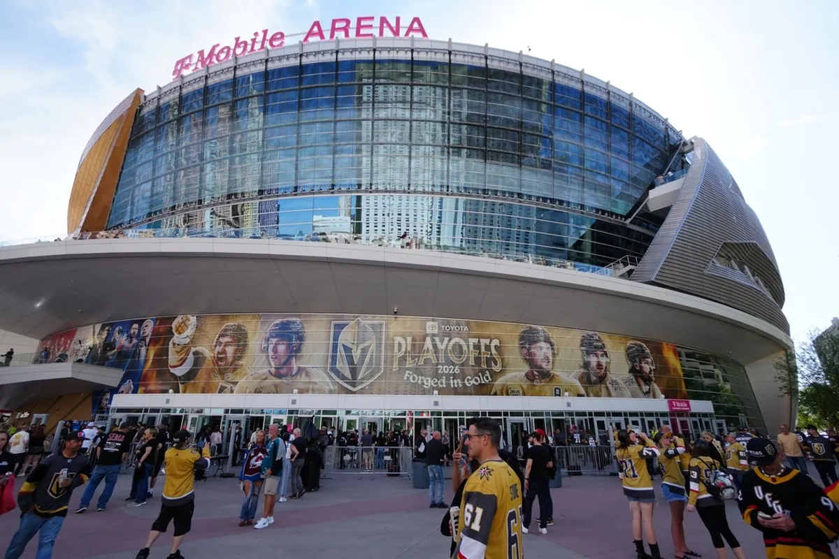 24. mája 2026; Las Vegas, Nevada, USA; Celkový pohľad na štadión pred zápasom medzi Vegas Golden Knights a Colorado Avalanche v treťom zápase finále Západnej konferencie play-off o Stanley Cup 2026 v T-Mobile Arene. Povinný kredit: Stephen R. Sylvanie-Imagn Images