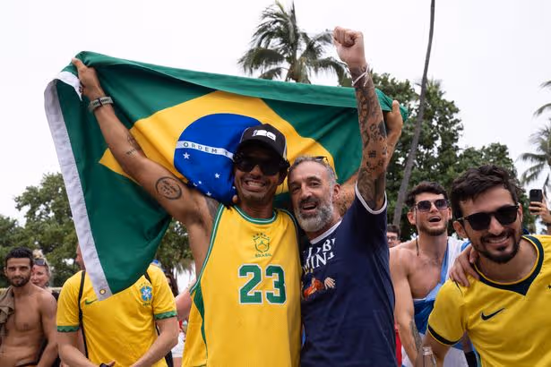 Majstrovstvá sveta NAŽIVO: Hlavný tréner opúšťa turnaj, keď sa fanúšikovia Škótska zoberú do Miami proti Brazílii