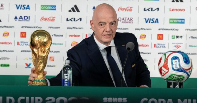 Majstrovstvá sveta naživo: Deň otvorenia, keď šéf FIFA vyzýva ľudí, Majstrovstvá sveta naživo: Deň otvorenia, keď šéf FIFA vyzýva ľudí, aby sa „oddýchli“ | Futbal | Šport