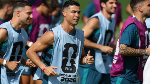 Majstrovstvá sveta naživo: Ronaldo a Portugalsko plánujú majstrovstvá sveta v Ronaldo dúfa, že svoju zbierku veľkých vyznamenaní dokončí s Portugalskom