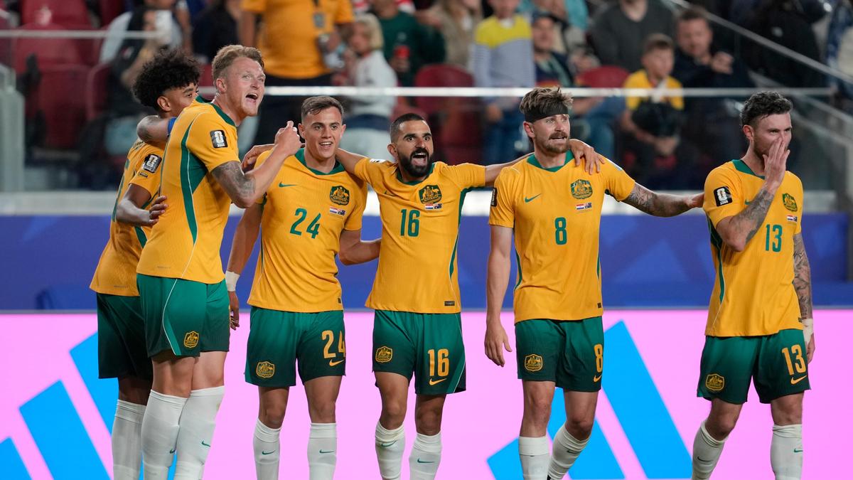 Majstrovstvá sveta vo futbale 2026: Austrália sa kvalifikuje na vypadnutie po patovej situácii v Paraguaji – Kompletné hodnotenie hráčov