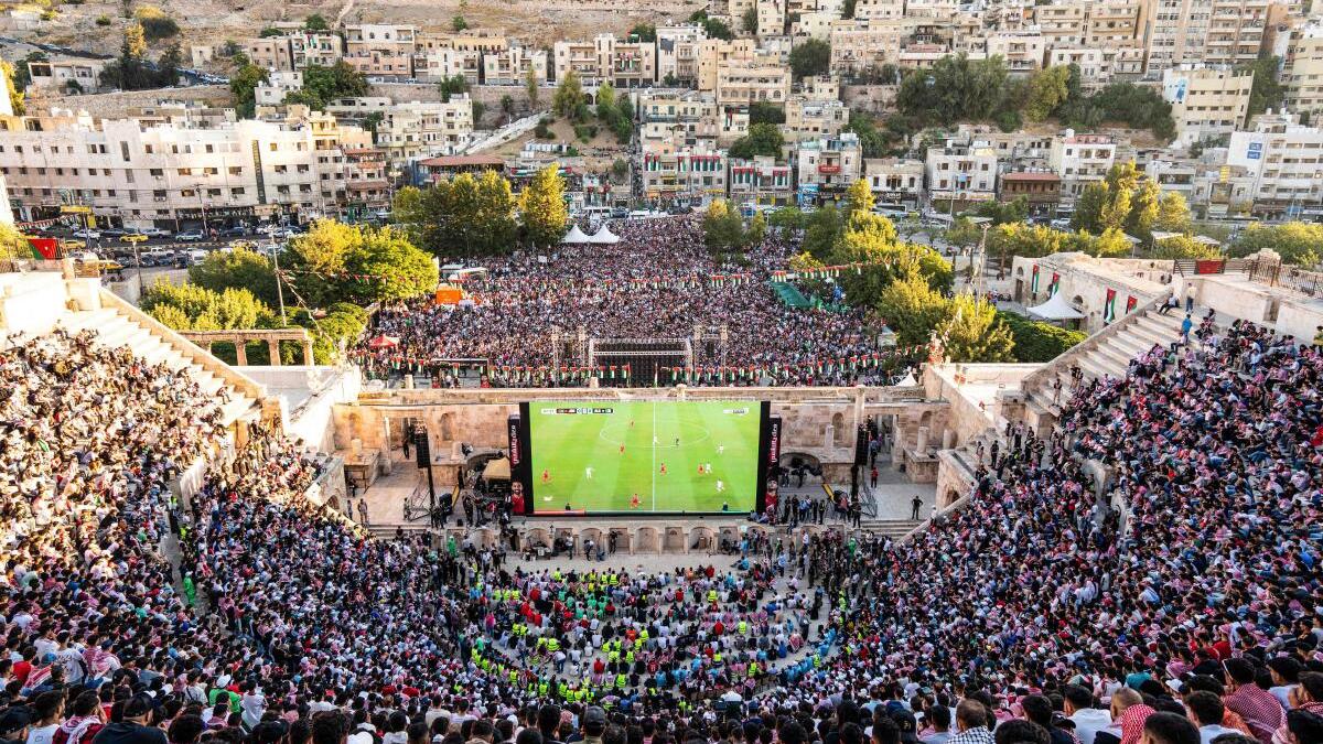 Majstrovstvá sveta vo futbale 2026: Jeden mŕtvy a osem zranených pri tlačenici v Jordánsku počas premietania zápasu