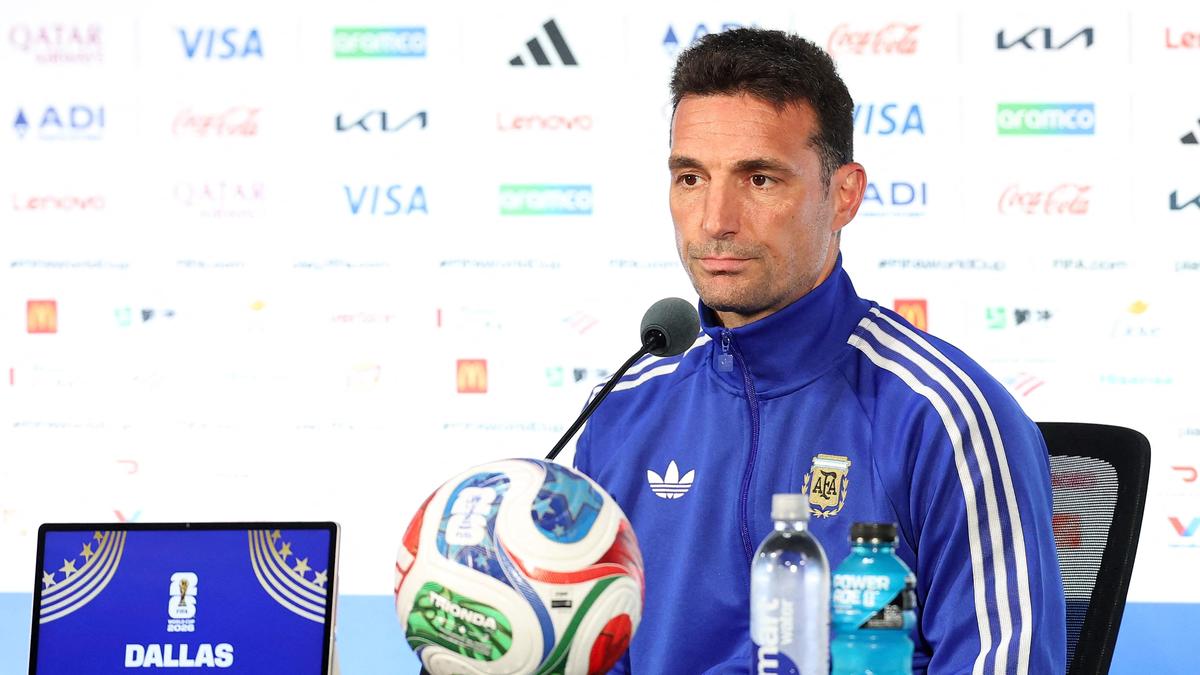 Majstrovstvá sveta vo futbale 2026: Scaloni zvažuje dopad hydratačnej prestávky pred súbojom v Rakúsku