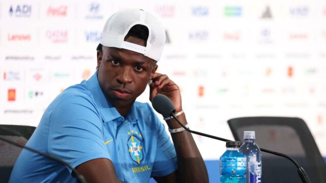 Majstrovstvá sveta vo futbale 2026: Vinicius sleduje slávu Brazílie, keď Hakimi vyzýva Maroko, aby „bránilo ako tím“
