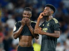 Man Utd je „bližšie“ ako Liverpool k druhej hviezde Realu Madrid ako cenovka nastavená uprostred „tichého optimizmu“ nad „cieľom snov“ Man Utd je „bližšie“ ako Liverpool k druhej hviezde Realu Madrid ako cenovka nastavená uprostred „tichého optimizmu“ nad „cieľom snov“
