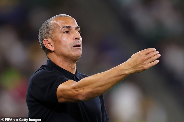 Manažér Tuniska Sabri Lamouchi PREPUSTIL po ich výhre 5:1 od Tréner Tuniska Sabri Lamouchi je údajne na tenkom ľade po výhre 5:1 od Švédska